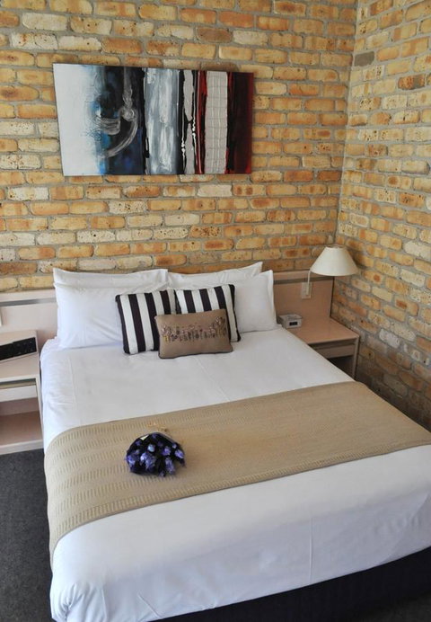 Mollymook Surfbeach Motel & Apartments - Accommodation Tasmania 6