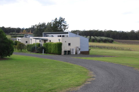 Adina Vineyard - Accommodation Tasmania 18