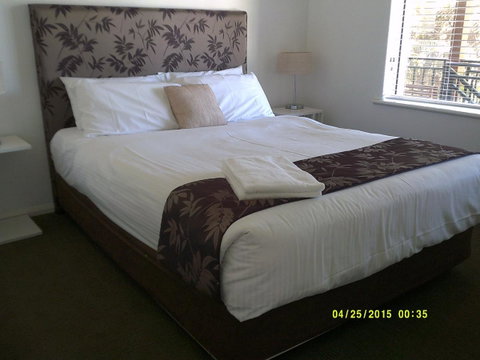 Pelican H2O One & Two Bedroom Apartments - Accommodation Tasmania 37