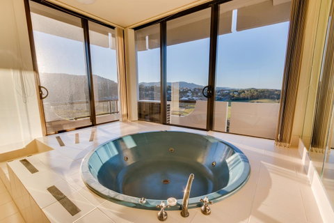 Pacific Towers Beach Resort - Accommodation Tasmania 21