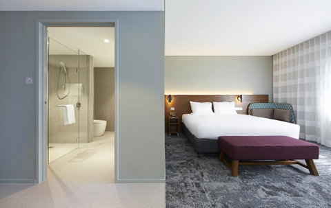 Holiday Inn Express Newcastle, An IHG Hotel - Accommodation Tasmania 26