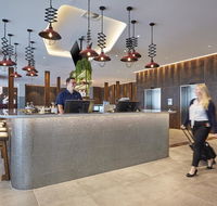 Holiday Inn Express Newcastle - Accommodation Tasmania