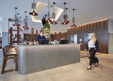 Holiday Inn Express Newcastle, An IHG Hotel - Accommodation Tasmania 0