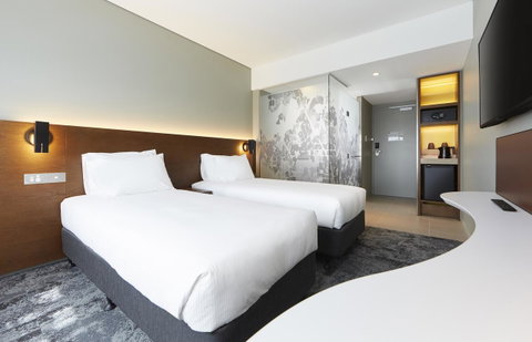 Holiday Inn Express Newcastle, An IHG Hotel - Accommodation Tasmania 21