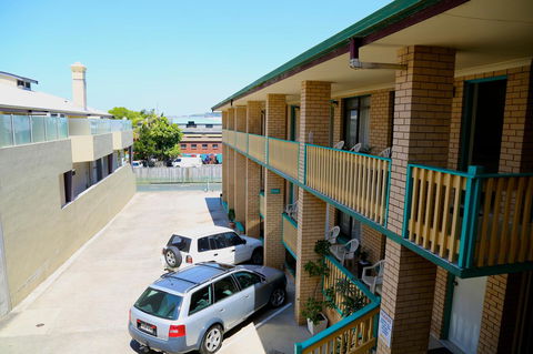 Bay Motel - Accommodation Tasmania 2