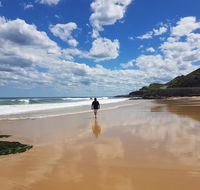Arena Luxury Beachfront Apartment - Accommodation Tasmania