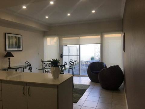 Travers Street Apartment - Accommodation Tasmania 1