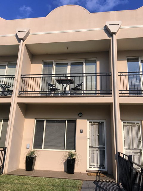 Travers Street Apartment - Accommodation Tasmania 0