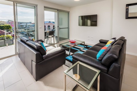 Hamilton Executive Apartments - Accommodation Tasmania 20
