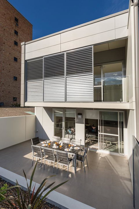 Hamilton Executive Apartments - Accommodation Tasmania 2