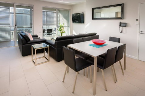 Hamilton Executive Apartments - Accommodation Tasmania 22