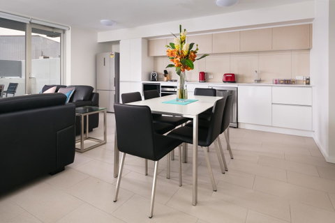Hamilton Executive Apartments - Accommodation Tasmania 6
