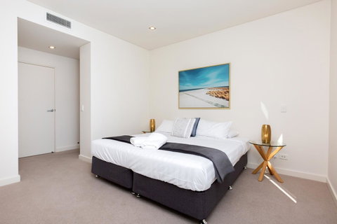 The Penthouse - Accommodation Tasmania 13