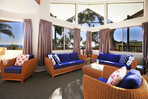 Seaglass - Stunning Views Of Jervis Bay - Accommodation Tasmania 3