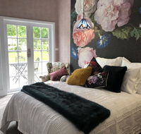 Chanticleer Gardens - Accommodation Tasmania