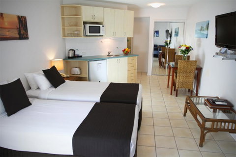 The Byron Beachcomber - Accommodation Tasmania 9
