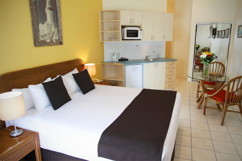 The Byron Beachcomber - Accommodation Tasmania 18