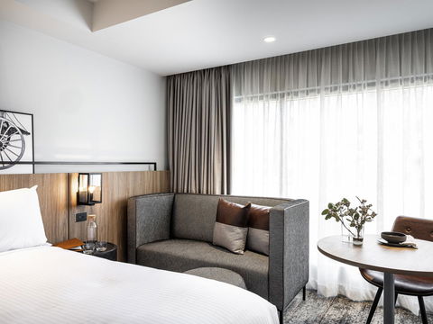Mercure Sydney Rouse Hill - Accommodation Tasmania 13