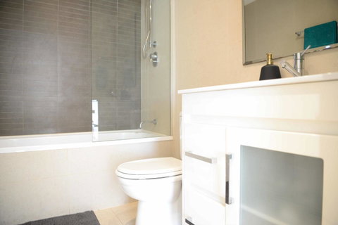 New SilkRoad Apartments Sydney - Accommodation Tasmania 18