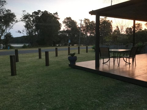 Rocketz At Berrara Beach - Accommodation Tasmania 6