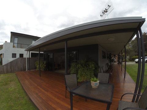 Rocketz At Berrara Beach - Accommodation Tasmania 26