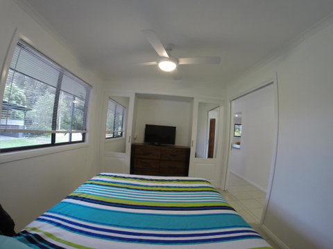 Rocketz At Berrara Beach - Accommodation Tasmania 22