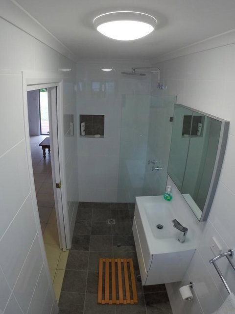 Rocketz At Berrara Beach - Accommodation Tasmania 23