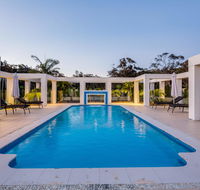 One Mile Mansion - Private Coastal Retreat FREE FAMILY ADVENTURE PASS - Accommodation Tasmania