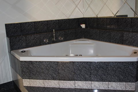Hume Inn Motel Albury CBD - Accommodation Tasmania 21