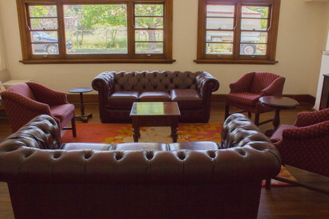 Gardners Inn Hotel - Accommodation Tasmania 12