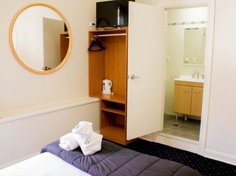 Gardners Inn Hotel - Accommodation Tasmania 23
