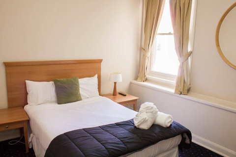 Gardners Inn Hotel - Accommodation Tasmania 25
