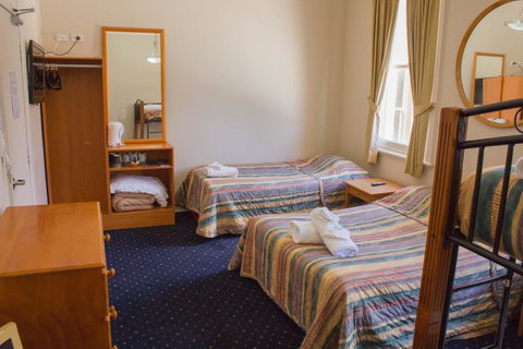 Gardners Inn Hotel - Accommodation Tasmania 21