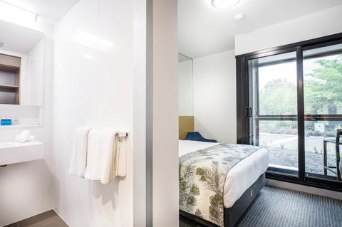 Mercure Darwin Airport Resort - Accommodation Tasmania 10