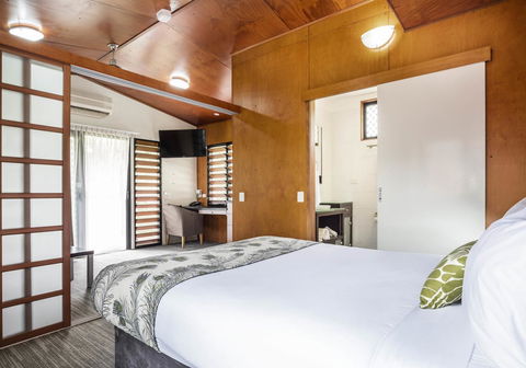 Mercure Darwin Airport Resort - Accommodation Tasmania 4
