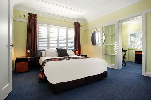 Art Deco Apartment With Breathtaking Water Views - Accommodation Tasmania 1