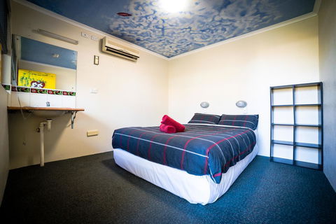 Jump Inn Alice Budget Accommodation - Accommodation Tasmania 9