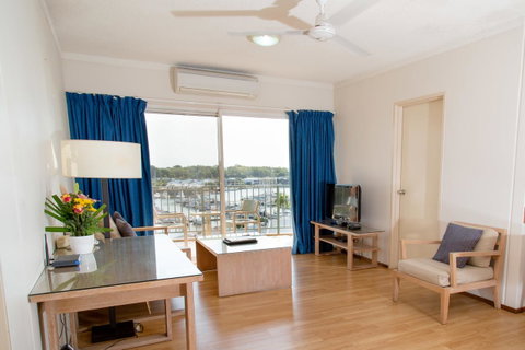 Cullen Bay Resorts - Accommodation Tasmania 2