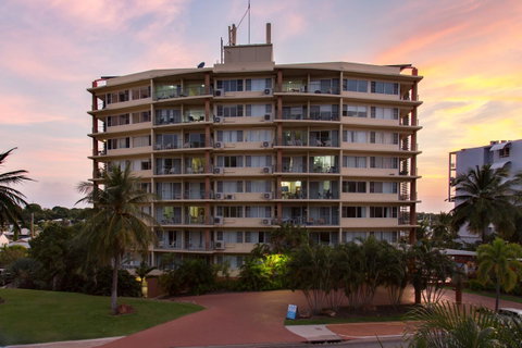 Cullen Bay Resorts - Accommodation Tasmania 12