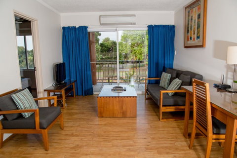 Cullen Bay Resorts - Accommodation Tasmania 4