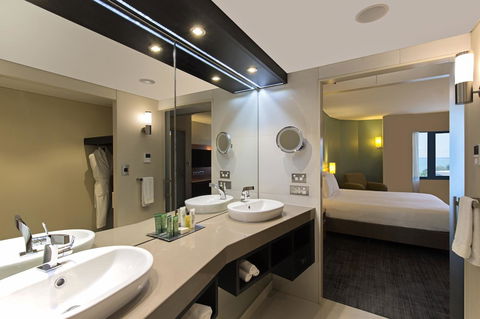 Hilton Darwin - Accommodation Tasmania 15