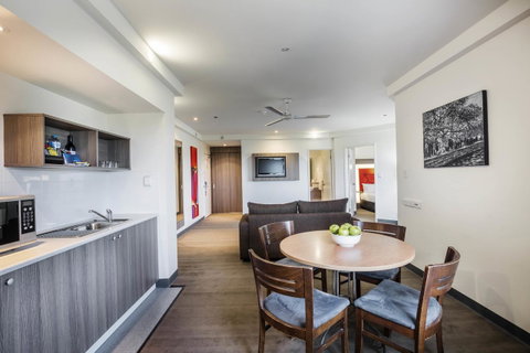 Novotel Darwin CBD - Accommodation Tasmania 7