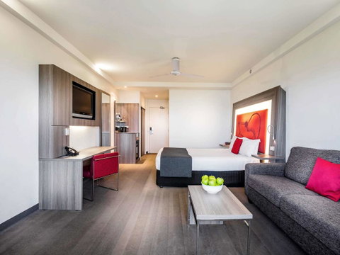 Novotel Darwin CBD - Accommodation Tasmania 33