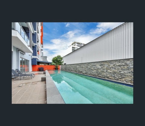 Darwin-Ocean Views, Tropical Getaway, Pool & Aircon - Accommodation Tasmania 18