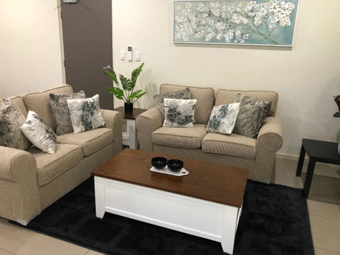 Darwin-Ocean Views, Tropical Getaway, Pool & Aircon - Accommodation Tasmania 5