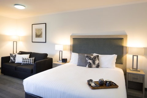 The Smith Hotel Darwin - Accommodation Tasmania 12