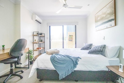 ZEN QUEST - The NOMADS PAD Near Nightcliff Markets & Sunset Foreshore - Accommodation Tasmania 6