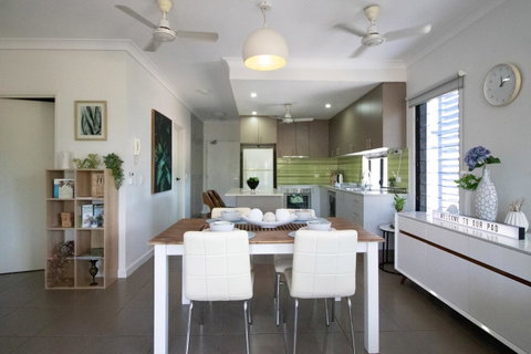 ZEN QUEST - The NOMADS PAD Near Nightcliff Markets & Sunset Foreshore - Accommodation Tasmania 28