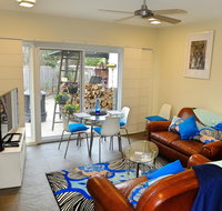 Rock Wallaby - Accommodation Tasmania