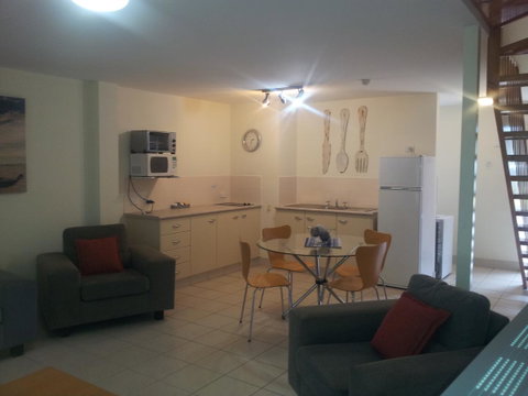 Nelson Bay Breeze - Accommodation Tasmania 33